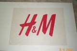 H & M Logo in VCT